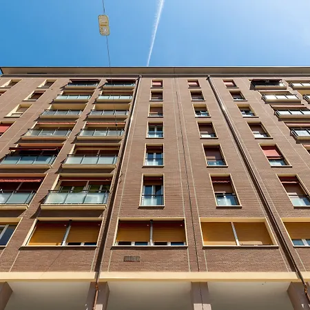 Cineteca White By Wonderful Italy アパート ボローニャ